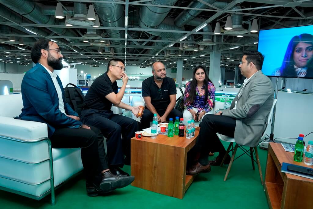 discussing strategies at REI Expo 2024